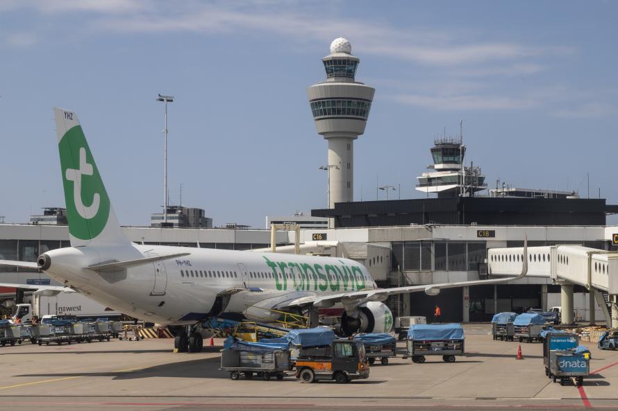 Et Transavia-fly ved gaten.